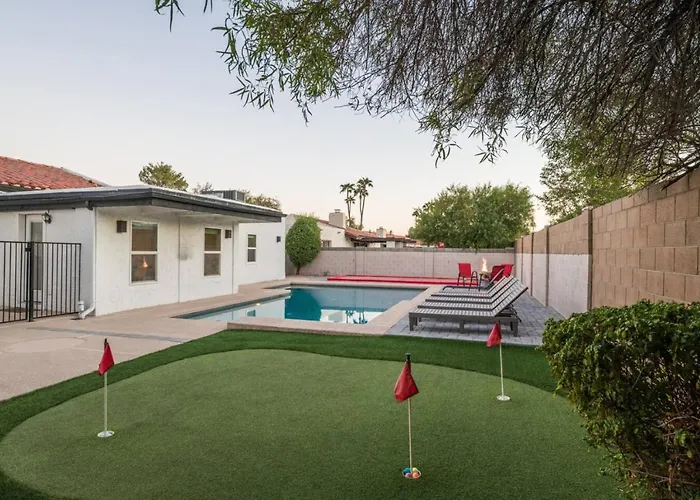 Moon Valley Manor
